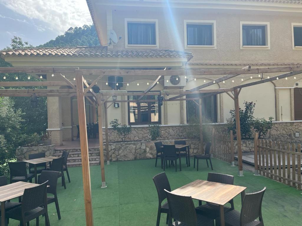 Hostal Restaurante Andra Rio Madera Екстер'єр фото